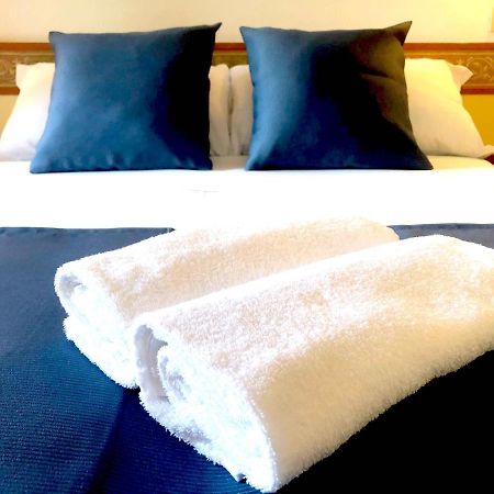 Hotel B&B Des Bains Milano Marittima Exteriör bild