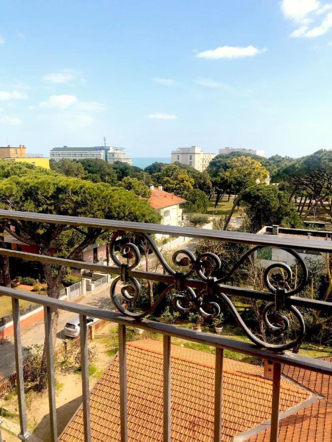 Hotel B&B Des Bains Milano Marittima Exteriör bild